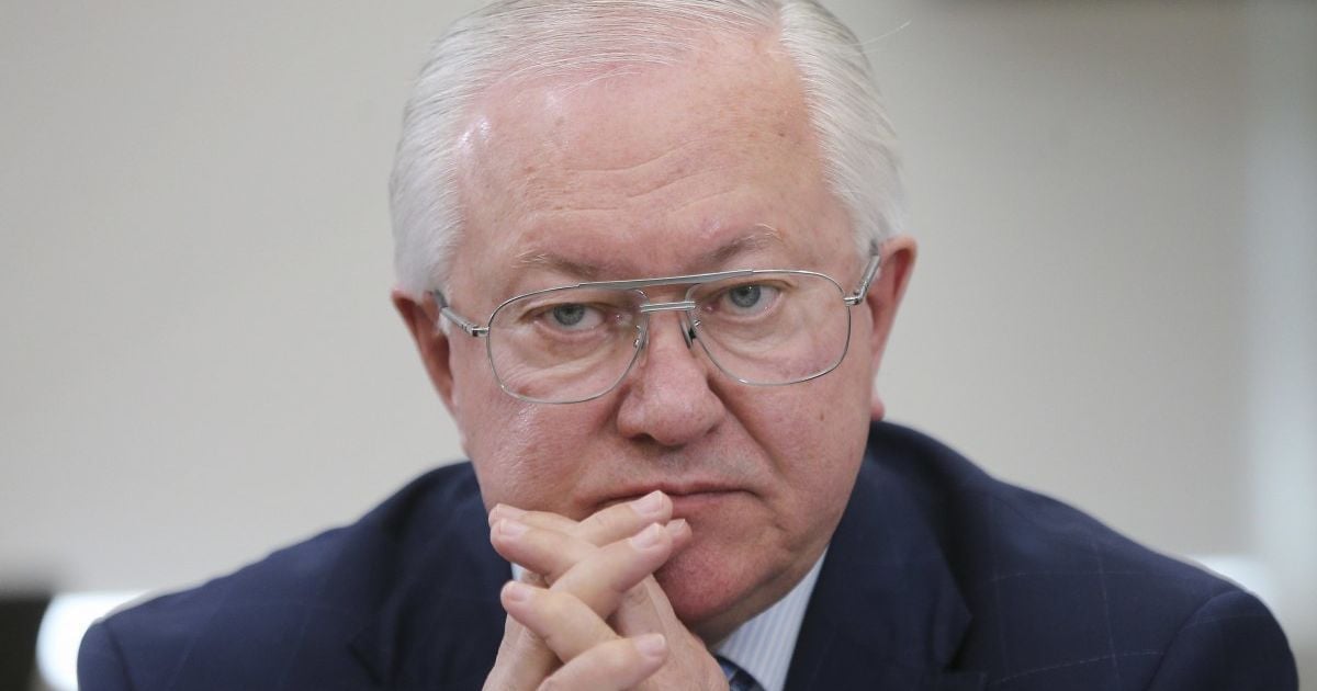 Президент вернул экс-министра иностранных дел Тарасюка в большую политику