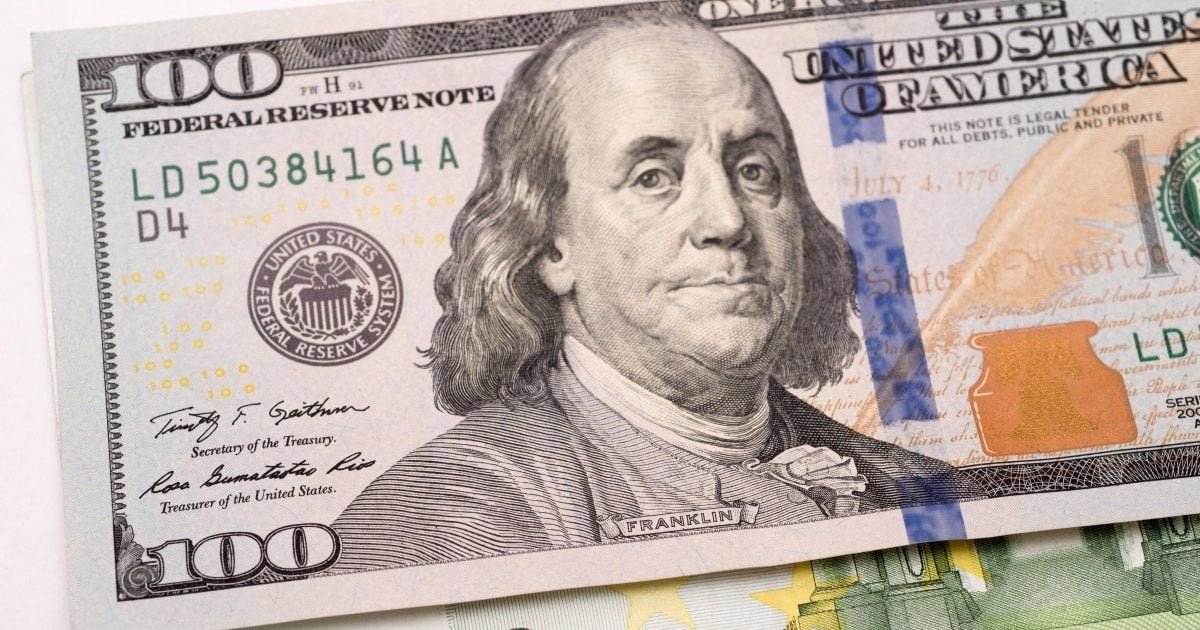 Курс долара.