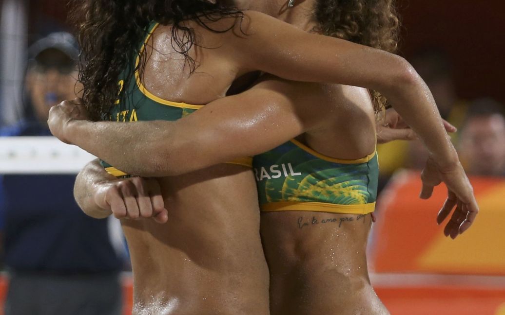 Фото пляжних волейболісток з Ріо / © Reuters