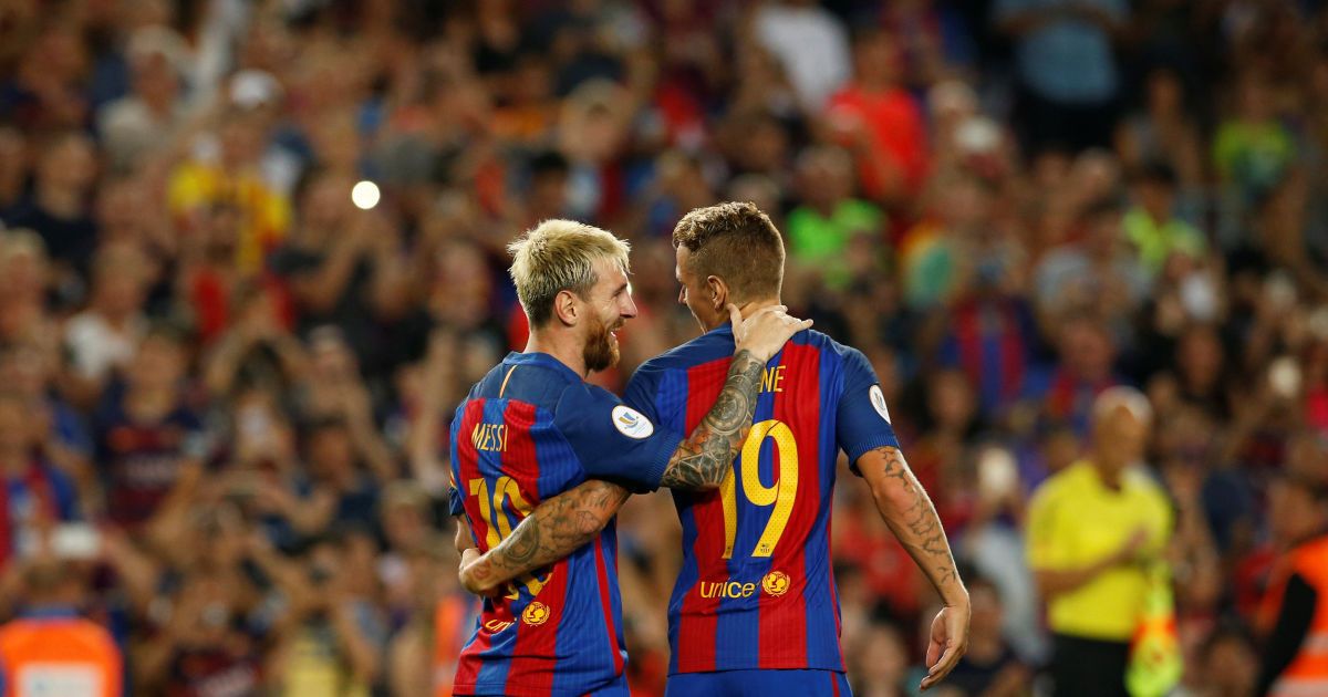 Месси и Динь организовали третий гол.