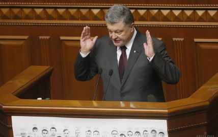 Порошенко озвучил цифру миллиардных потерь Украины из-за санкций России