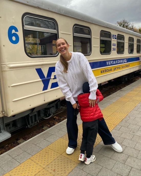 Катерина Осадча без макіяжу показала, як провела вихідний з родиною