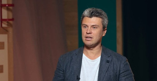 Відомий піаніст Євген Хмара повідомив про горе в його родині