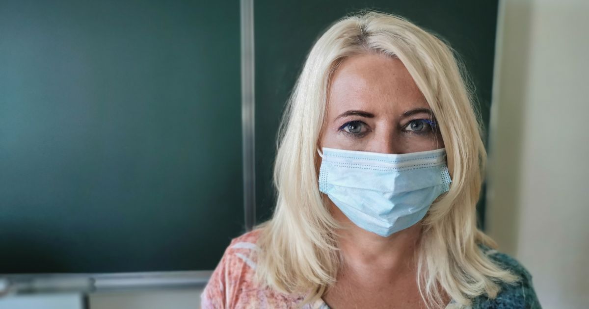 Учителів Київської області вакцинуватимуть просто у школах