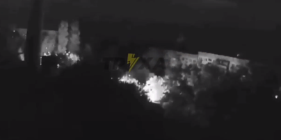 Россия ударила по Славянску десятками кассетных боеприпасов: видео прилетов