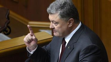 петро порошенко в раді_4 / © УНІАН