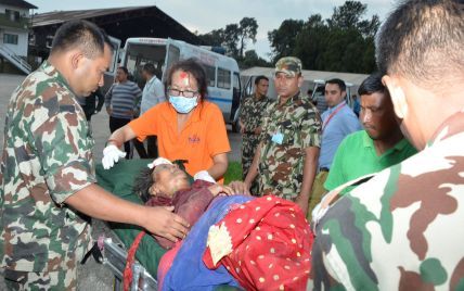 В Непале переполненный автобус упал в пропасть с высоты 150 метров