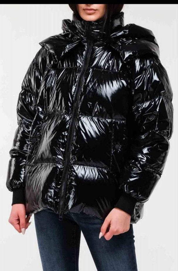 Немодний пуховик / © Фото з відкритих джерел