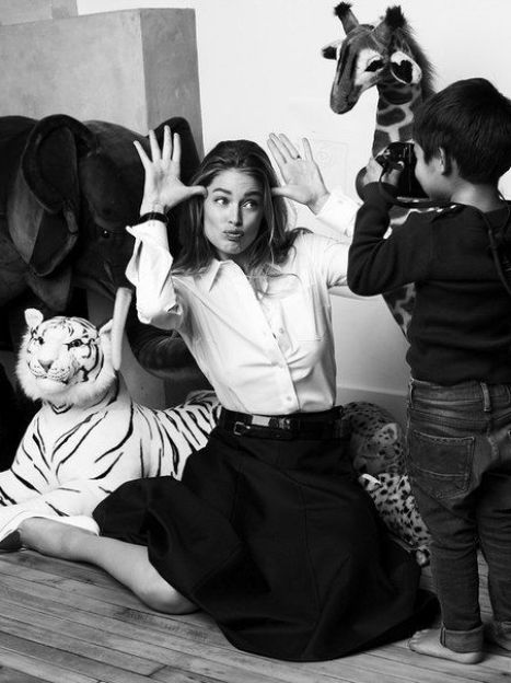 Даутцен Крус в семейной фотосессии для Vogue NL / © 