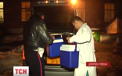 Працівники ДАІ влаштували "естафету" з доставки крові пораненим "кіборгам"