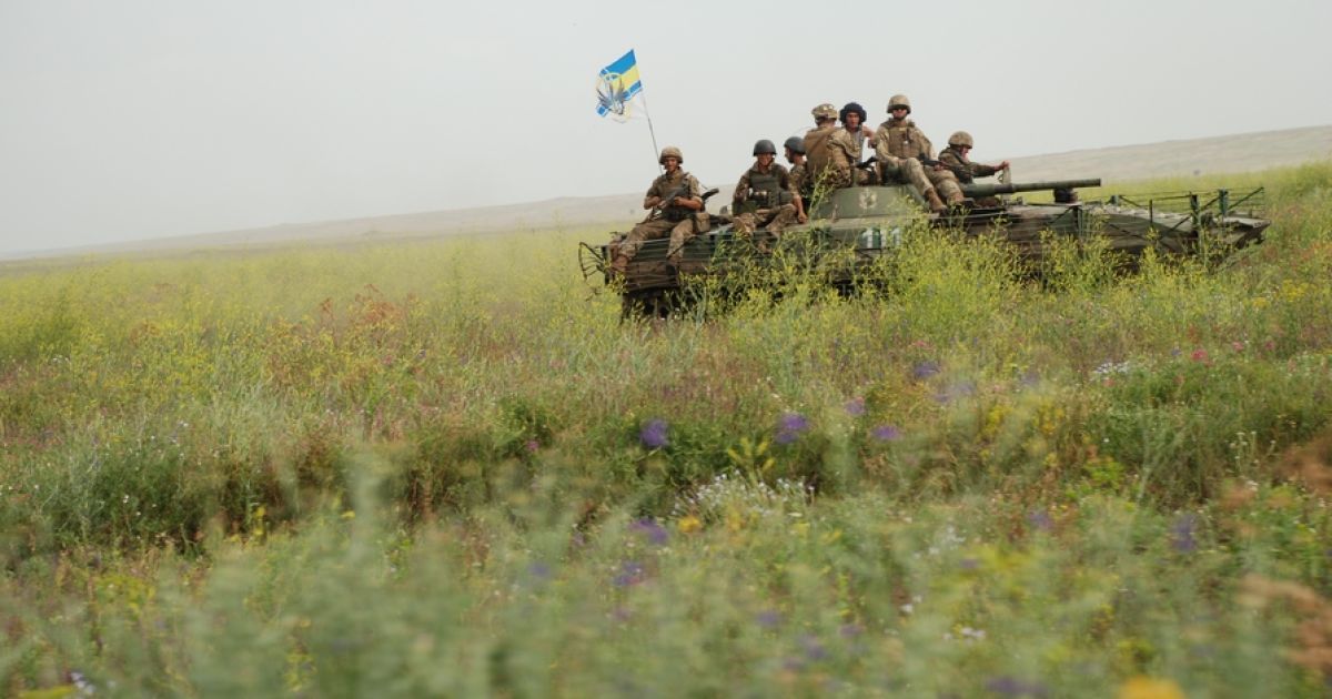 Військові змусили донецьких "орків" зустрічати новий день під гімн України