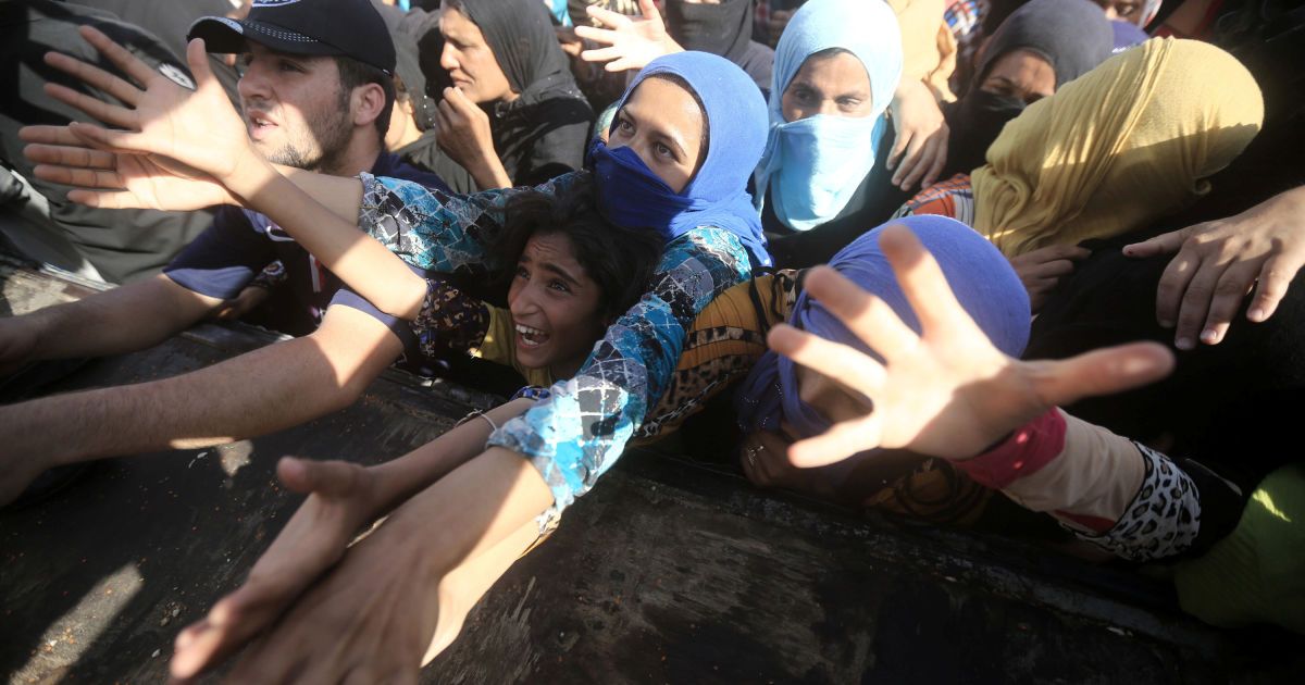 Боевики "ИГ" взяли в плен 3000 беженцев из Ирака - ООН