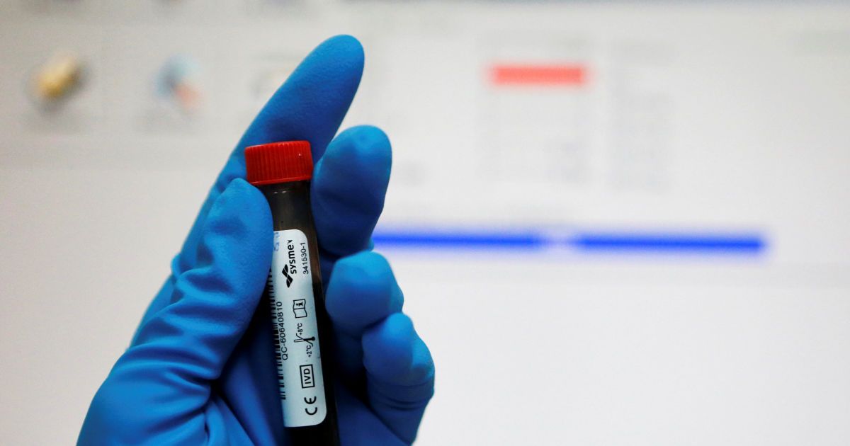 "Рассасывать и не глотать". Российские олимпийцы анонимно рассказали о допинговом "коктейле Родченкова" перед Сочи-2014