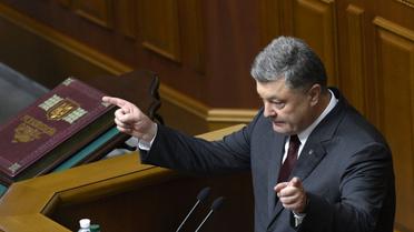 петро порошенко в раді_9 / © УНІАН