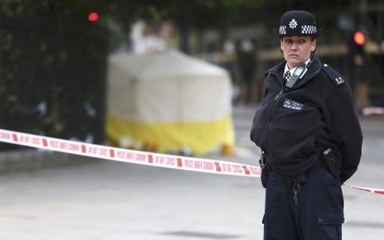 Поліція Лондона розкрила особу нападника з ножем