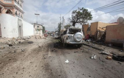Терористи підірвали базу миротворців у Сомалі