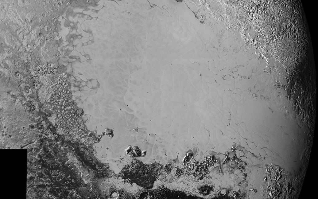 На Плутоне интересный рельеф, убеждают ученые / © NASA