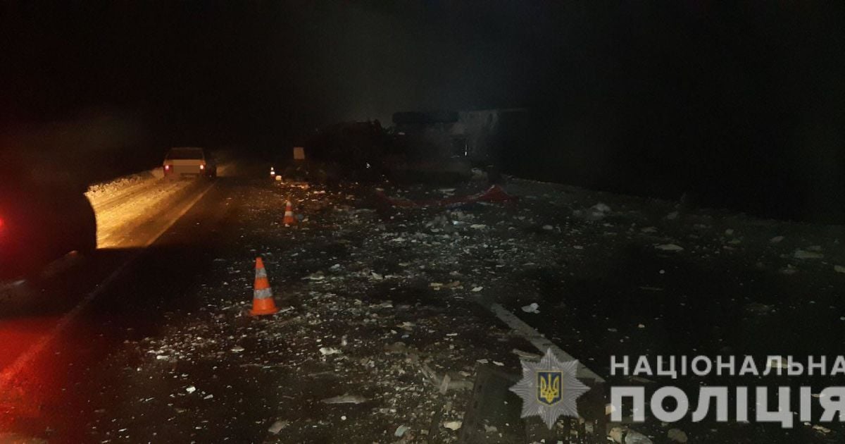 дтп з вантажівками_1 / © Прес-служба ГУ Нацполіції у Харківській області