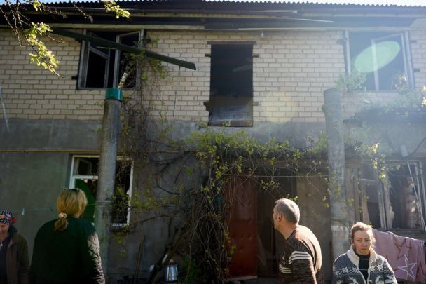 Наслідки ракетної атаки на місто Сміла Черкаської області 25 квітня.