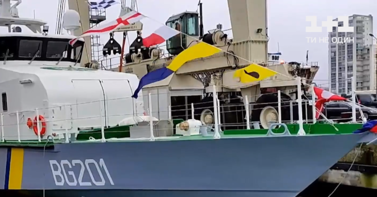 Во Франции спустили на воду патрульный катер, построенный для охраны границы Украины