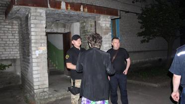 У Торецьку снаряд бойовиків проломив дах житлового будинку_2 / © Военно-гражданская администрация города Торецк \ Facebook