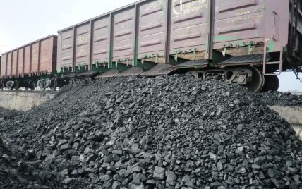 На Донетчине преступники систематически разворовывали уголь из железнодорожных вагонов
