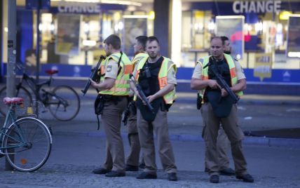Правоохоронці виявили автомобіль підозрюваного у стрілянині в Мюнхені