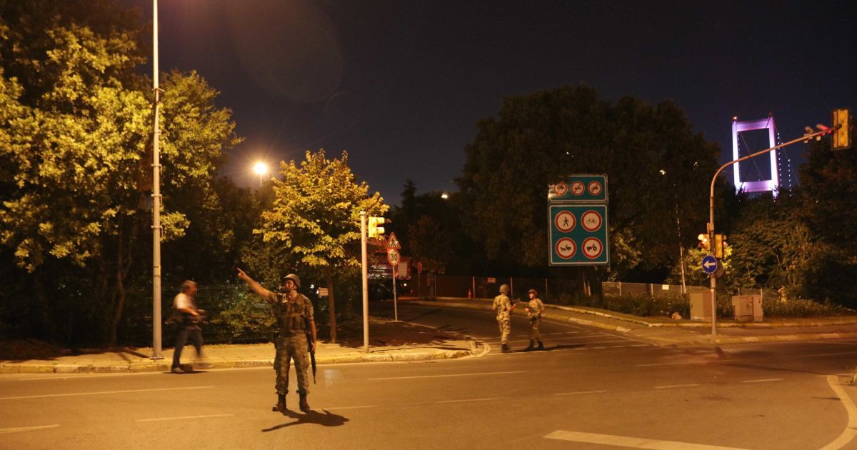 Турецькі війcькові заявили про дотримання всіх свобод і міжнародних зобов'язань