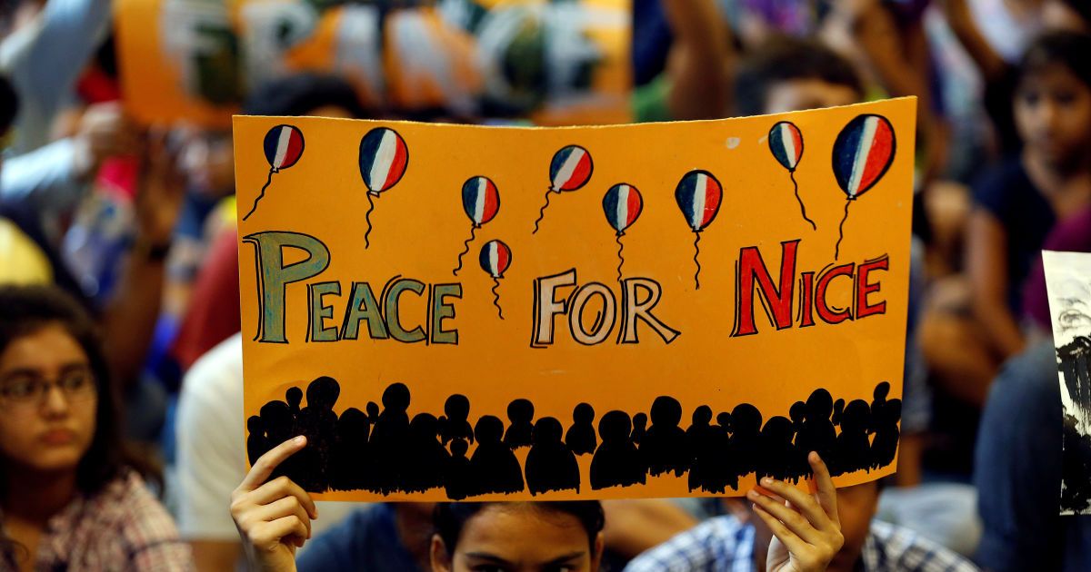 Скорбота за загиблими у теракті в Ніцці _4 / © Reuters