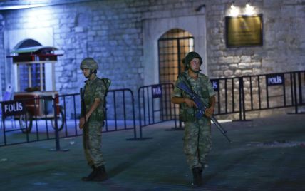 Міністр юстиції Туреччини повідомив, хто здійснив спробу військового перевороту
