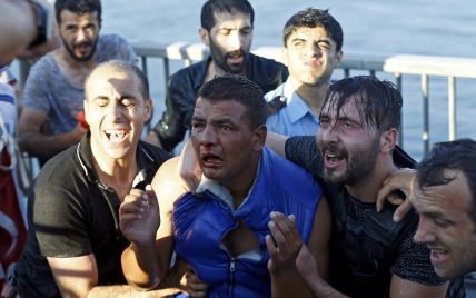 У Туреччині звільнені всі захоплені заколотниками офіцери