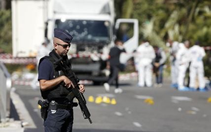 Французька поліція затримала ще двох підозрюваних у теракті в Ніцці