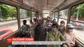 В Киеве водитель троллейбуса устроила драку из-за упрека о маске от пассажира