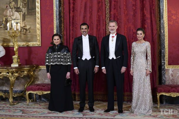Королева Летиция и король Филипп VI с эмиром государства Катар и его супругой в Мадриде / © Getty Images
