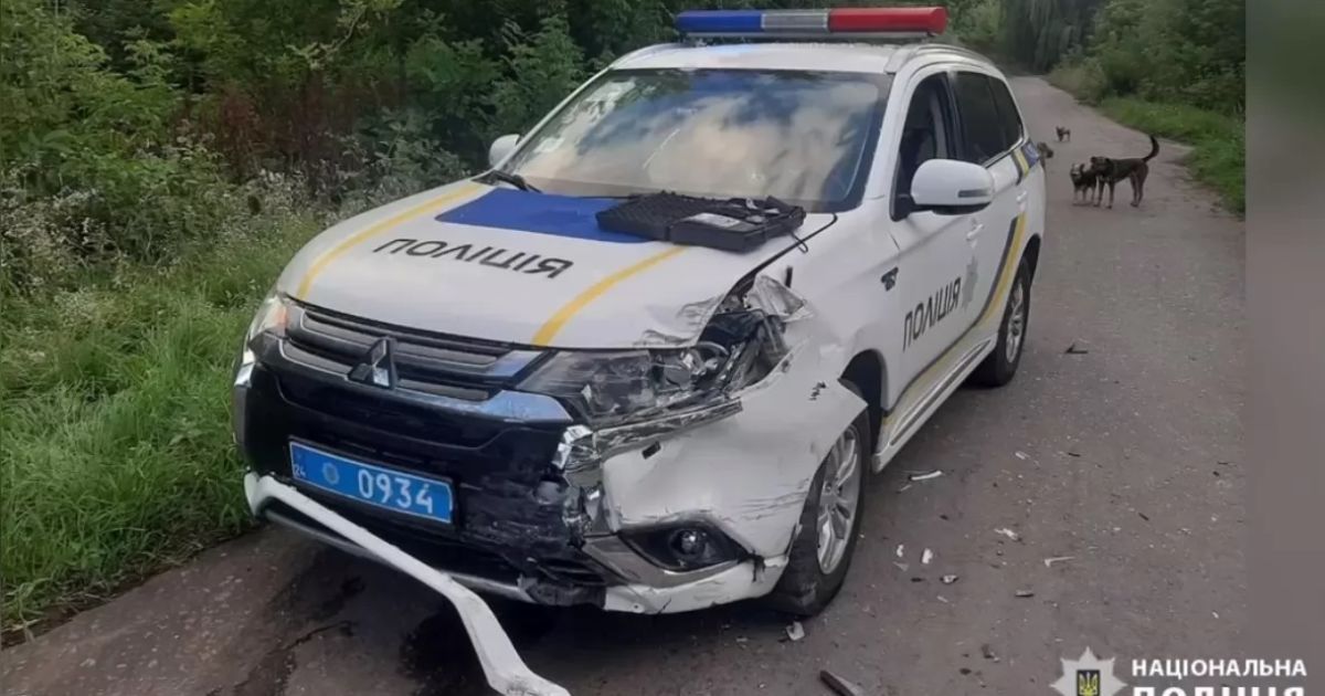 Машина патрульних після ДТП