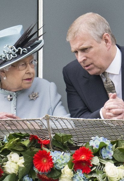 Королева Елизавета II и принц Эндрю / © Getty Images