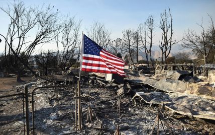 У Каліфорнії через пожежу на заводі сталася екологічна катастрофа