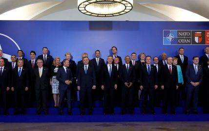 НАТО призывает к мирному урегулированию конфликта на Донбассе - декларация