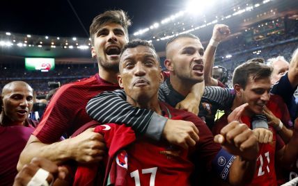 Потрясающие Криштиану, Пепе и Данило: кто и как поздравлял сборную Португалию с выигрышем Евро-2016