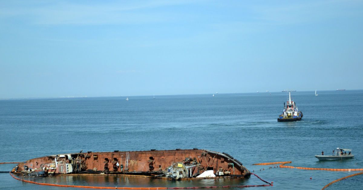 В Одесі готуються до фінального етапу підняття танкера "Делфі"