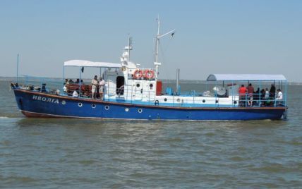Затонувший в Затоке катер "Иволга" не подавал сигнал SOS, а владелец судна пропал - Саакашвили