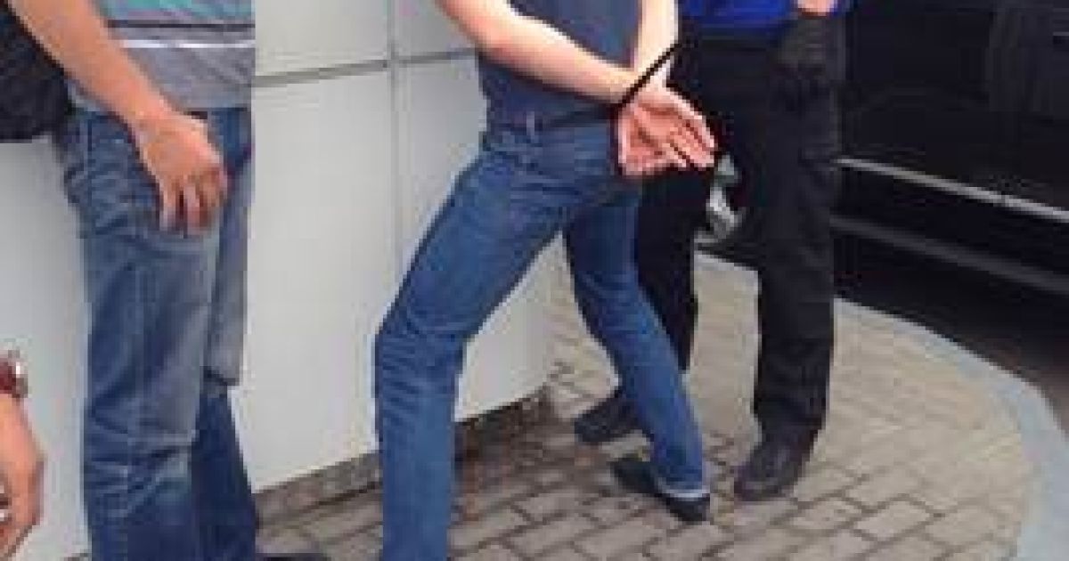Чиновника задержали "на горячем" во время передачи последней части денег &ndash; 132 тысяч гривен