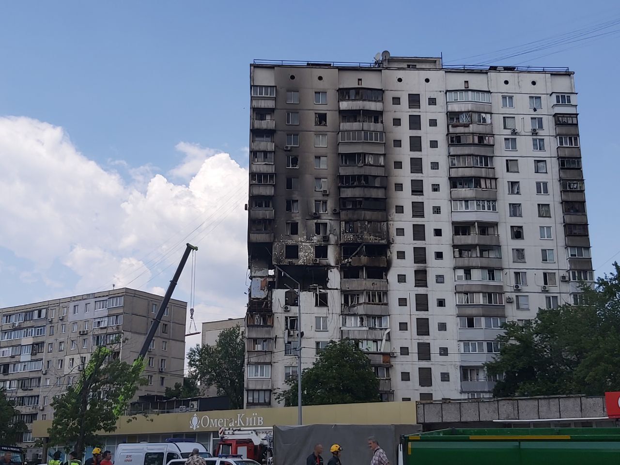 Взрыв в Киеве: что происходит на месте трагедии в многоэтажке (фото) —  Эксклюзив ТСН