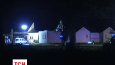 У Франції навчальний літак впав на медичний центр для інвалідів