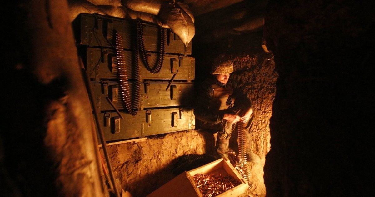 Ожесточенный бой на Светлодарской дуге и обстрелы на Мариупольском направлении. Дайджест АТО