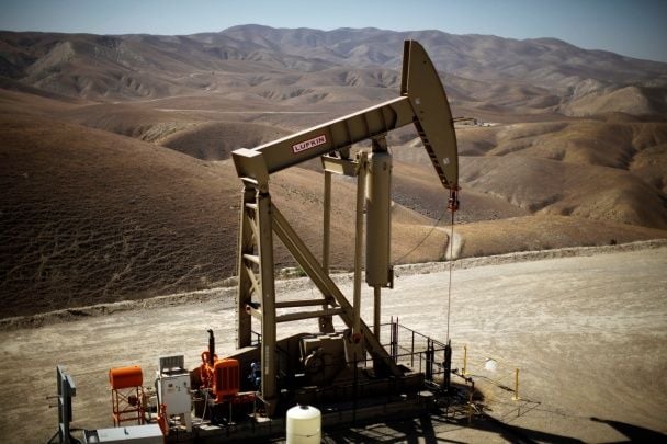 Чому США не можуть "відключитися" від світової нафти: експерт пояснив нюанс