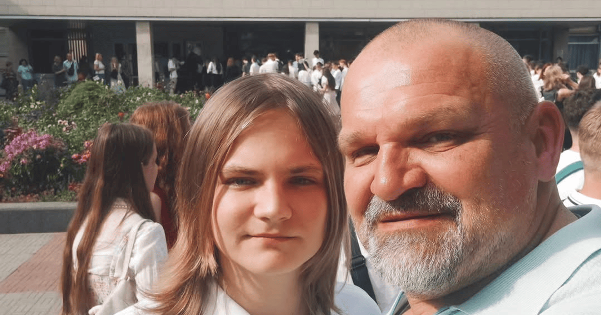Василий Вирастюк с сыном Олегом