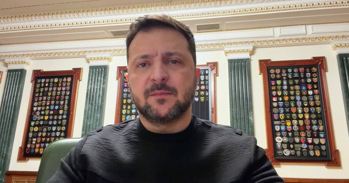 Вибори президента в Україні: Зеленський відповів, чи оголосить їх 24 лютого