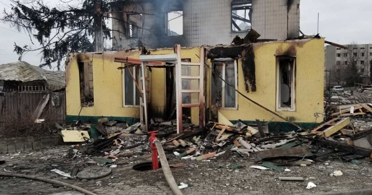 Самі руїни: який вигляд має місто на Житомирщині після атаки Росії (фото)
