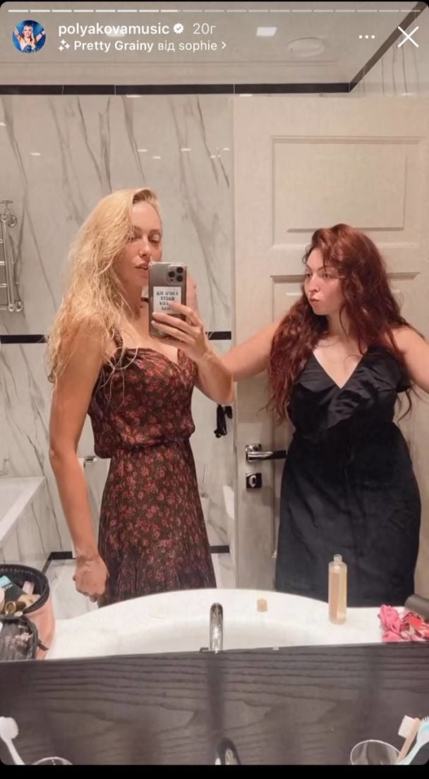 Оля Полякова с дочерью / © instagram.com/polyakovamusic